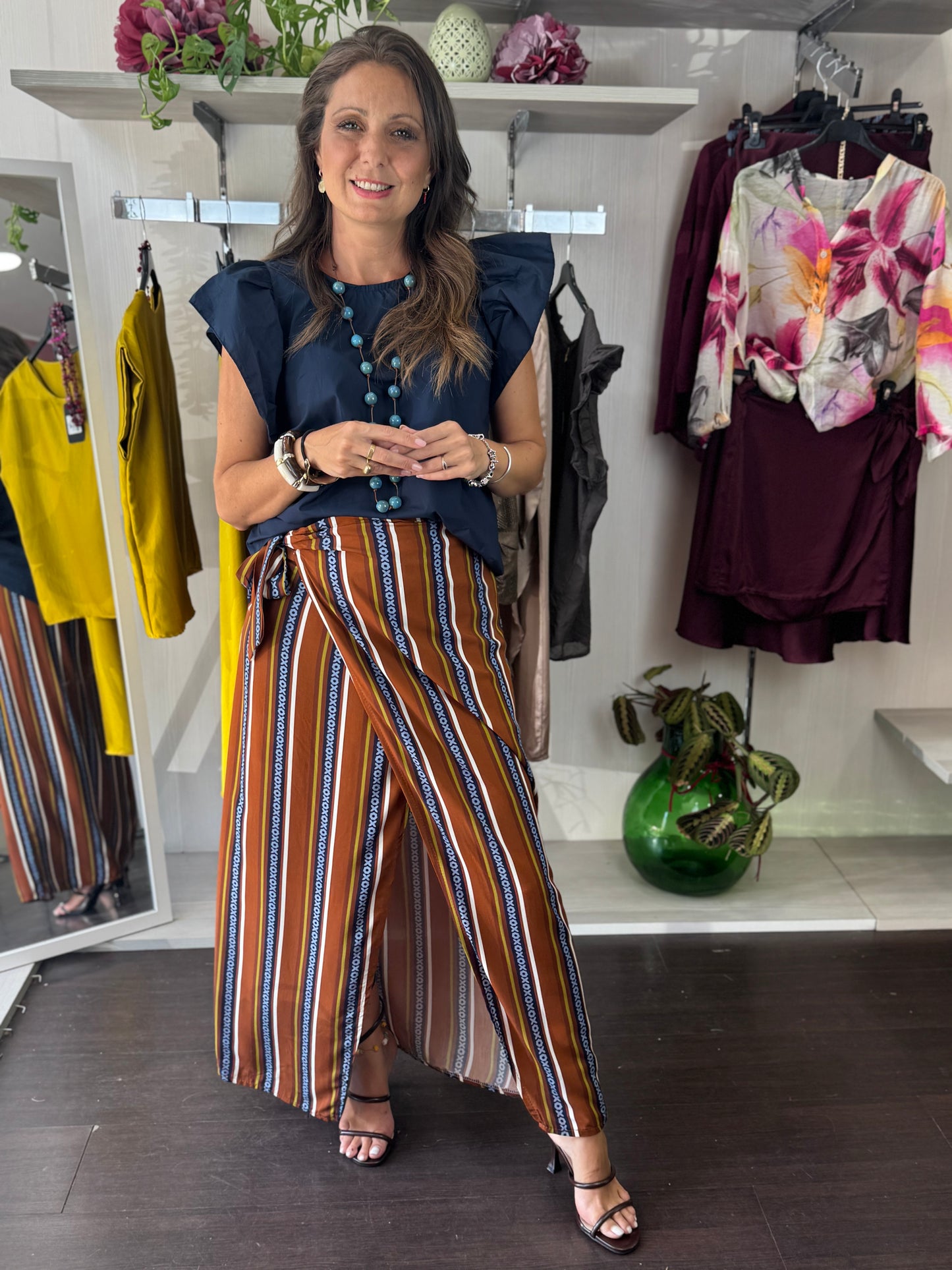 Blusa con abbottonatura dietro