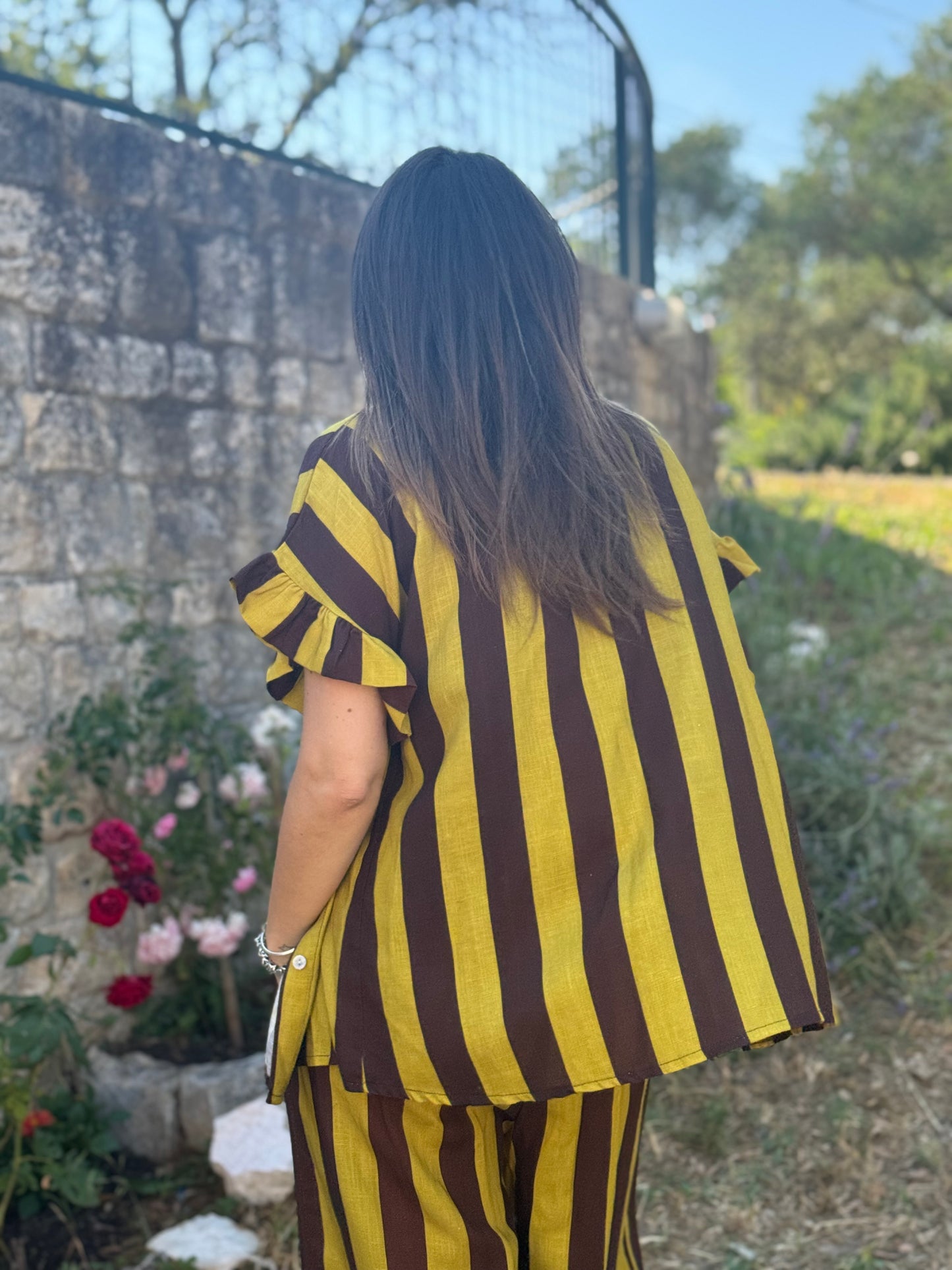 Camicia rigata senape e cioccolato