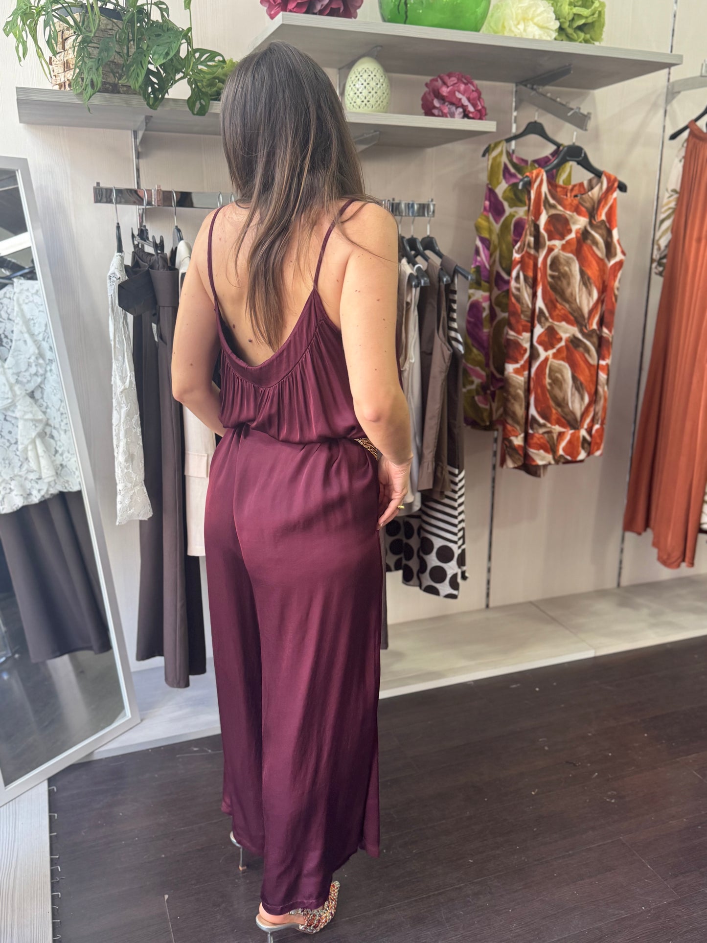 Jumpsuit bordeaux con bretelline