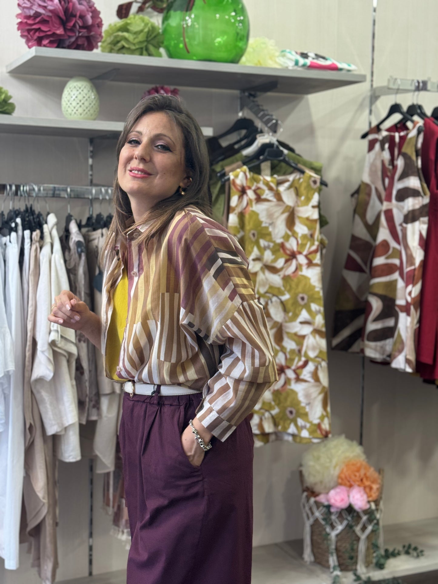 Camicia fantasia bordeaux e gialla
