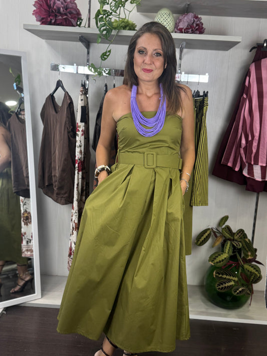 Abito con coppe verde