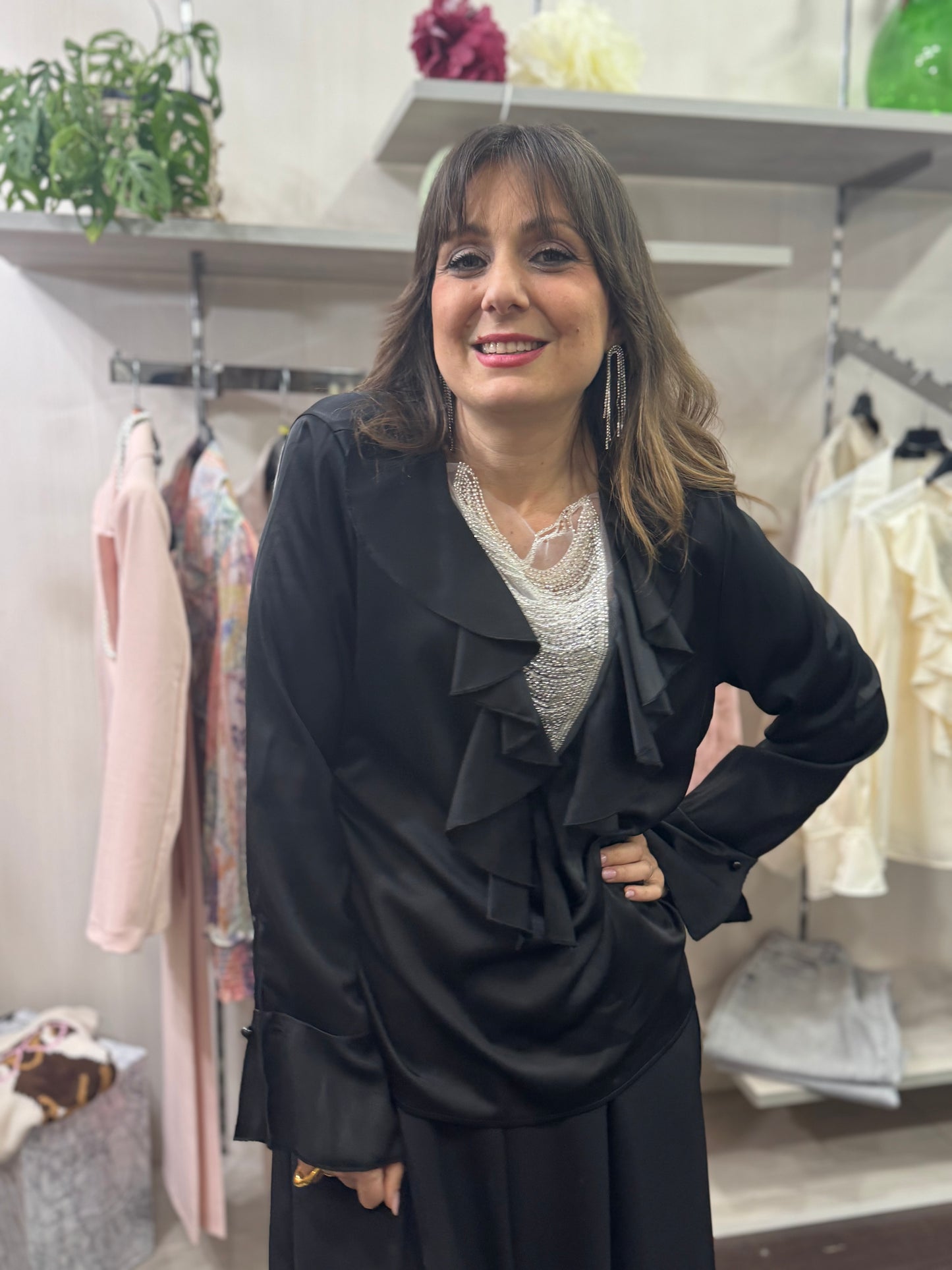 Blusa collana nero
