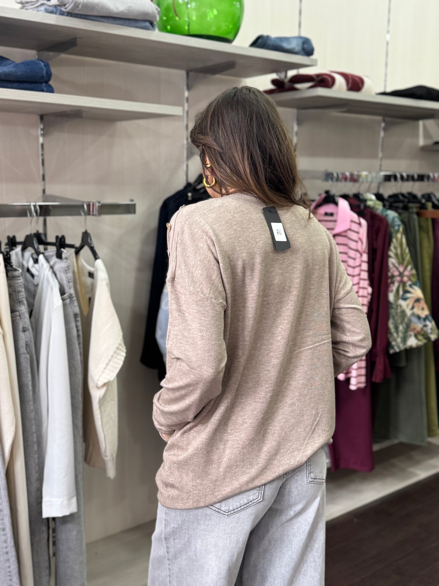 Maglioncino bottoncini beige