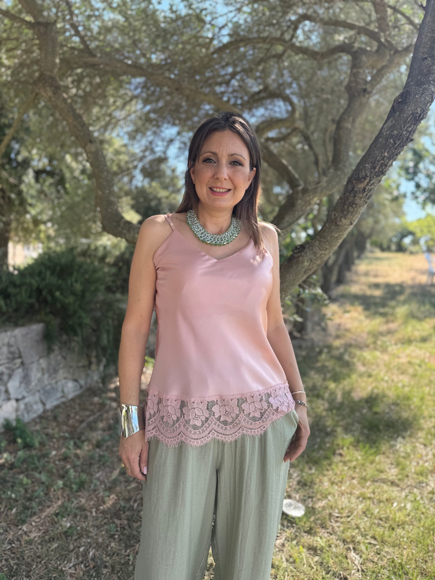 Maglia rosa con orlo in Pizzo