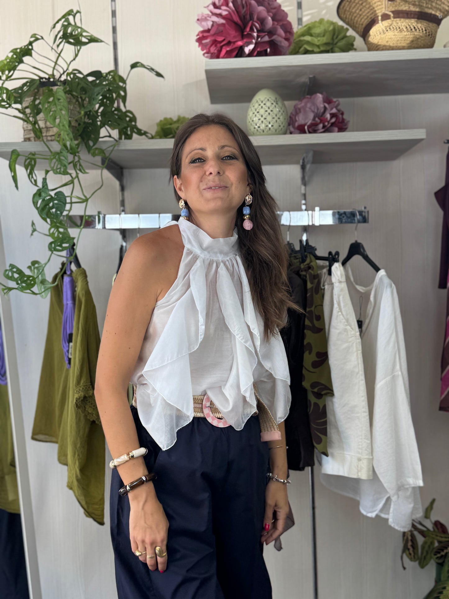 Top bianco voilant
