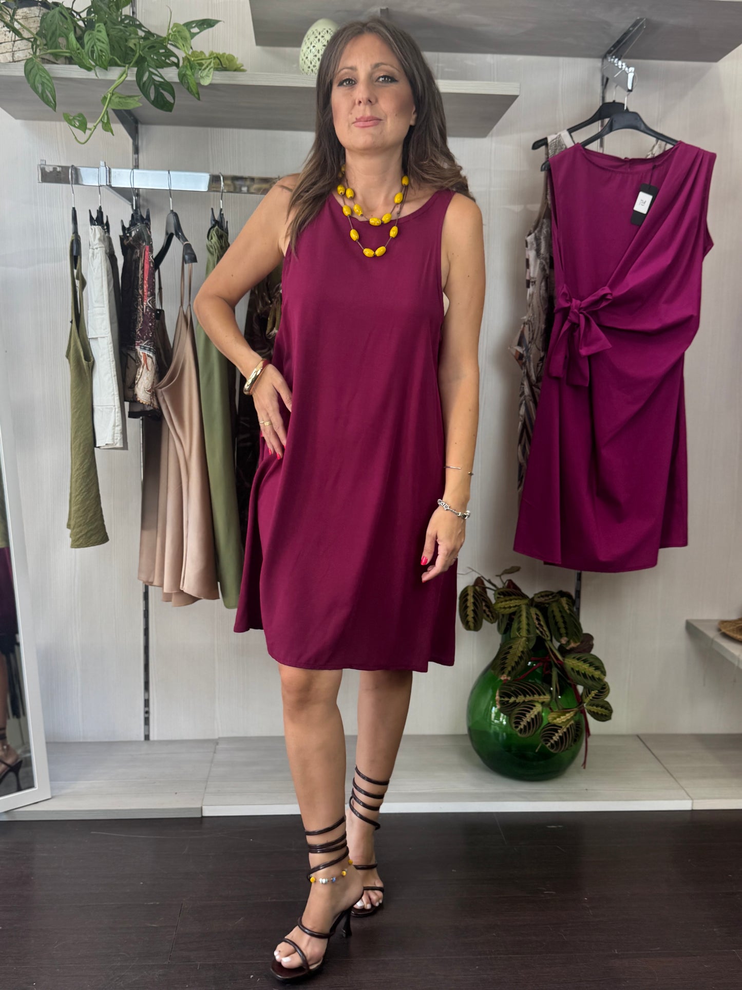Abitino semplice bordeaux
