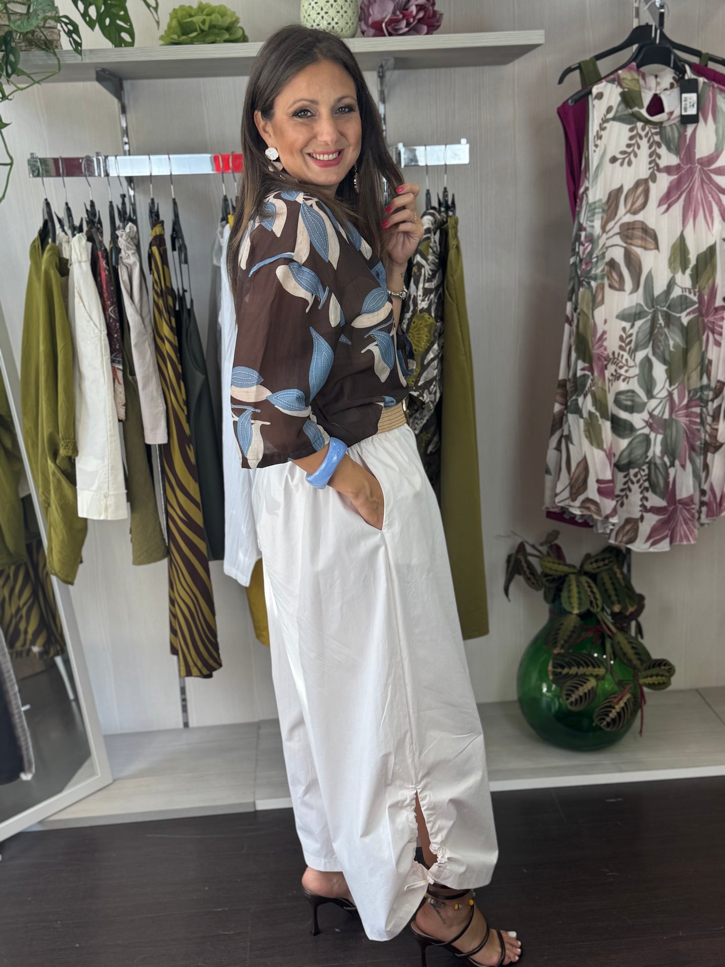 Pantalone bianco coulisse sul fondo