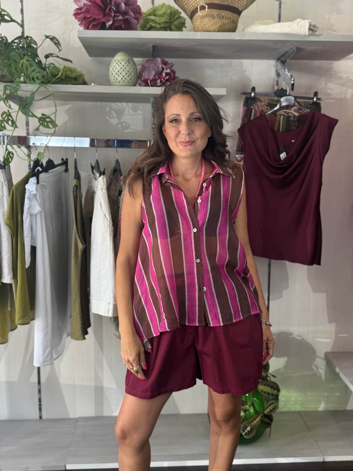 Camicia smanicata rigata fuxia