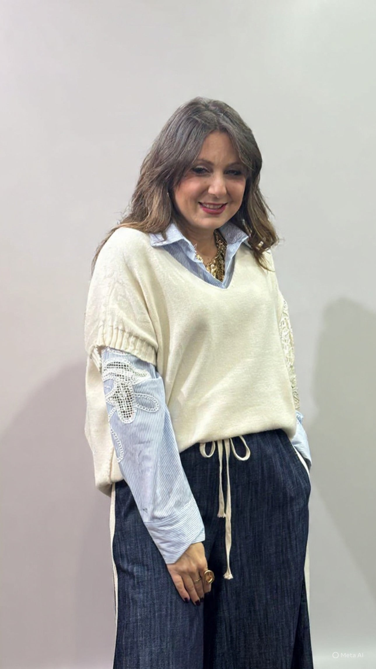 Camicia intaglio maniche