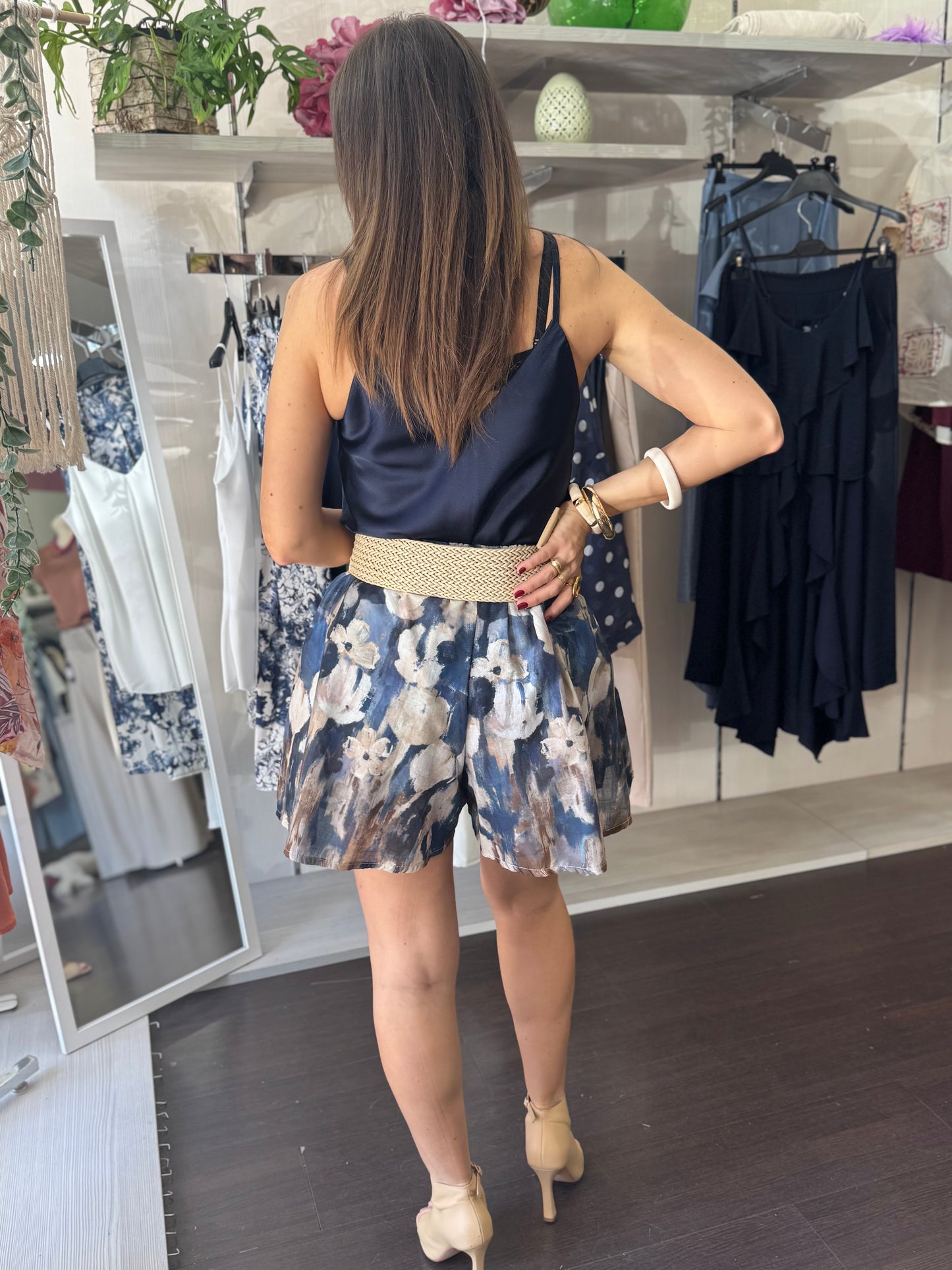 Top blu satin
