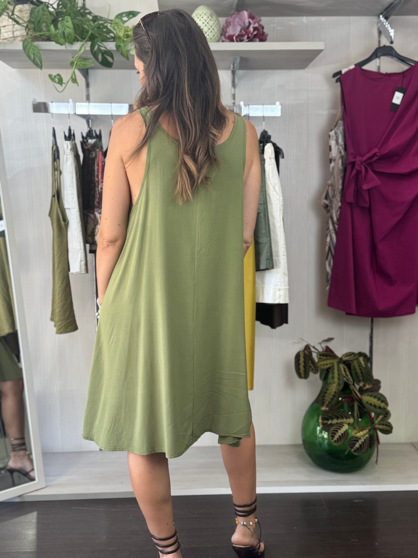 Abitino semplice verde