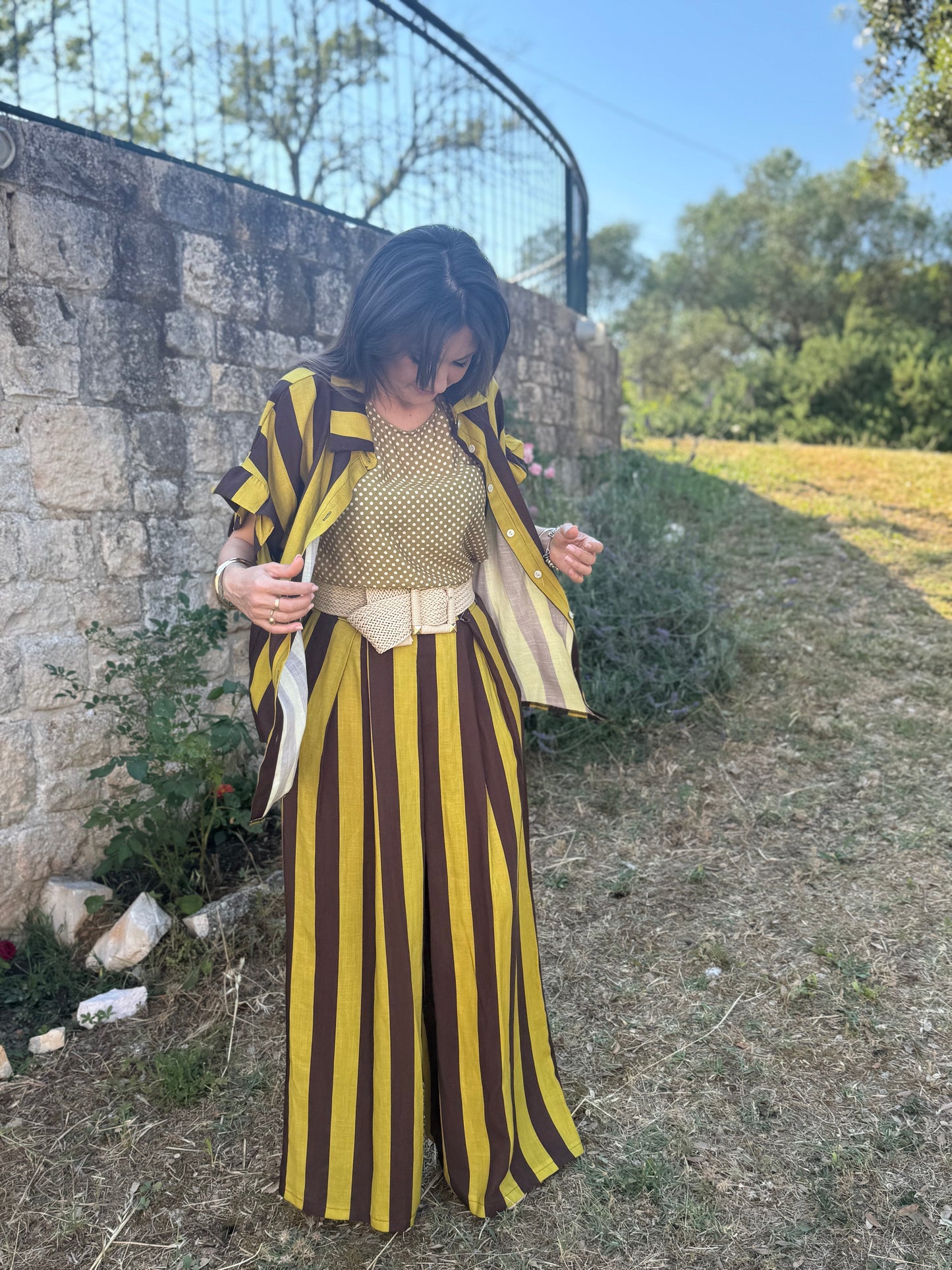 Camicia rigata senape e cioccolato