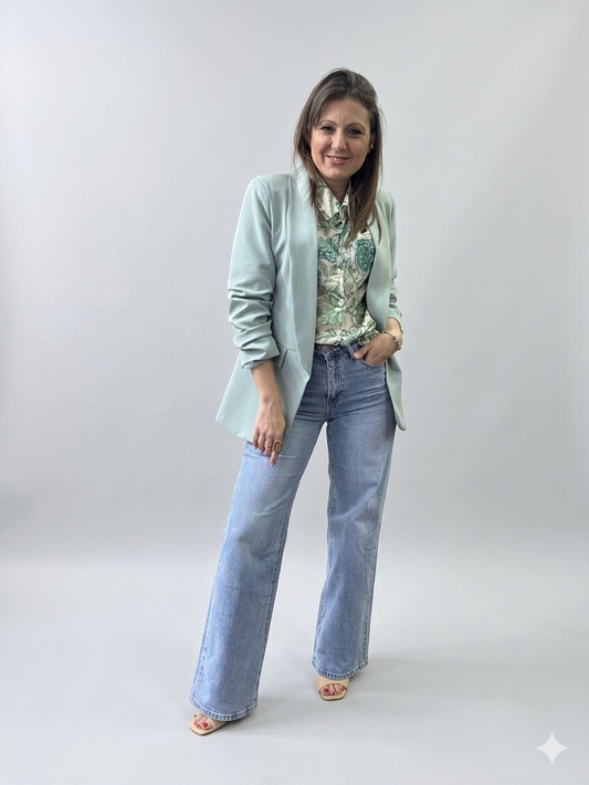Jeans giusto lavaggio chiaro