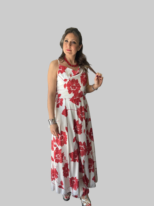 Abito bianco e rosso