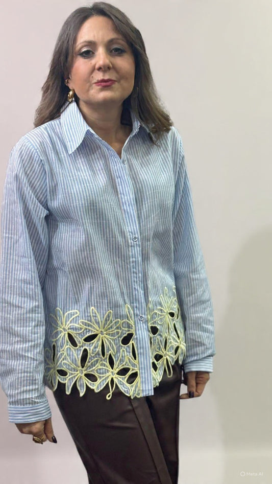 Camicia intaglio sotto